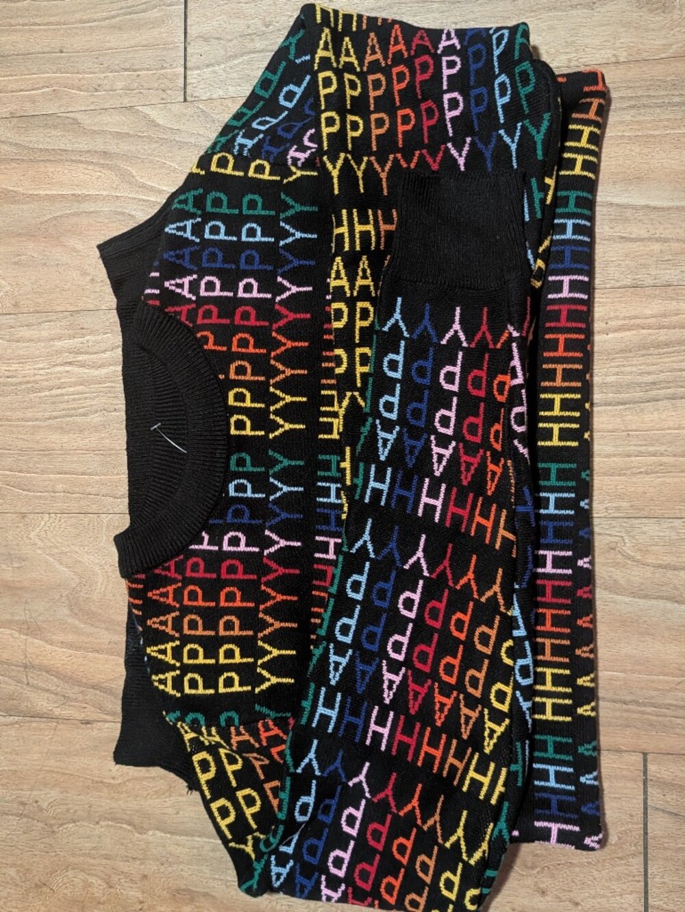 Forever 21 Black Crewneck Sweater with Multicolor Letter Knit - Picture 3 of 3